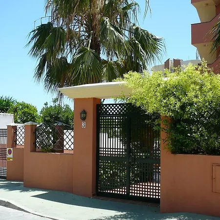 Elisamar Torremolinos